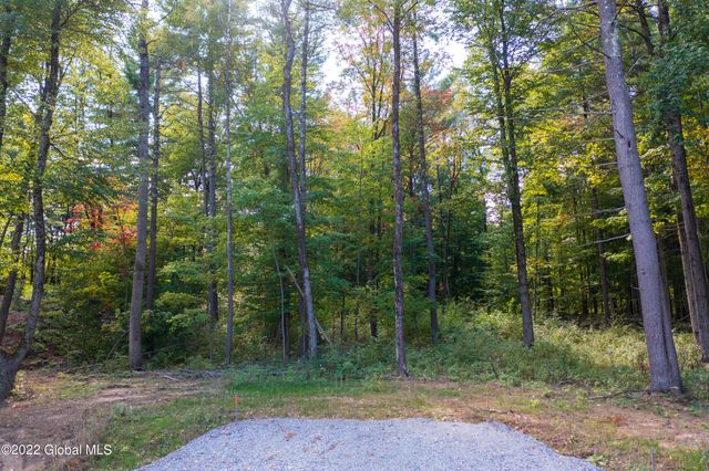 180 Route 9P, Malta, NY 12866