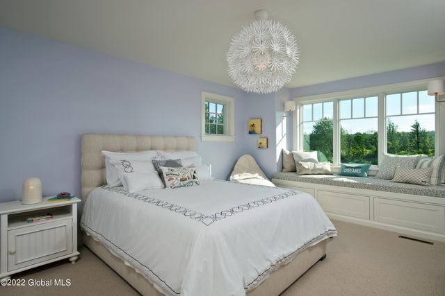 180 Route 9P, Malta, NY 12866