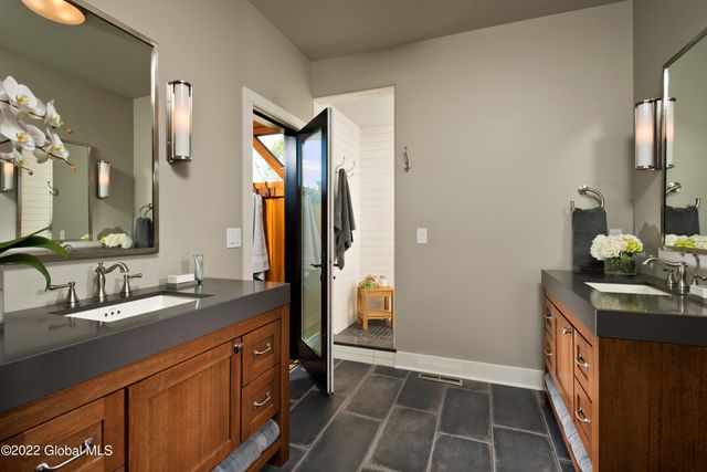 180 Route 9P, Malta, NY 12866