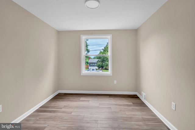 7536 ABBINGTON DR, Oxon Hill, MD 20745