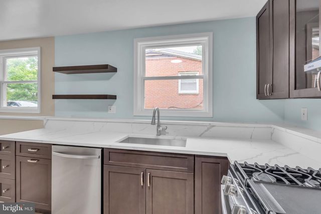 7536 ABBINGTON DR, Oxon Hill, MD 20745