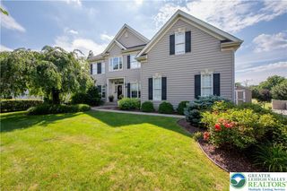 5343 Greenbriar Drive, Hanover Twp, PA 18017