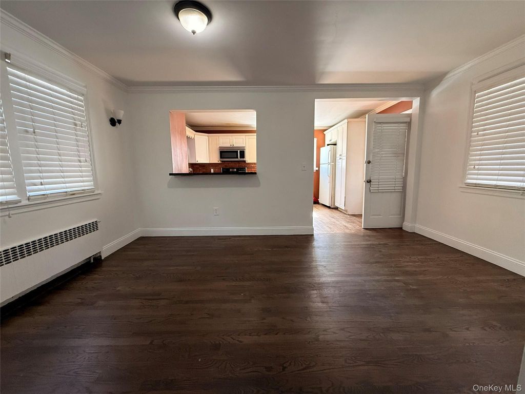 511 Locust Avenue, Port Chester, NY 10573 — photo 2