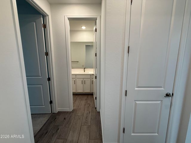 4248 W Brenley Drive, San Tan Valley, AZ 85144
