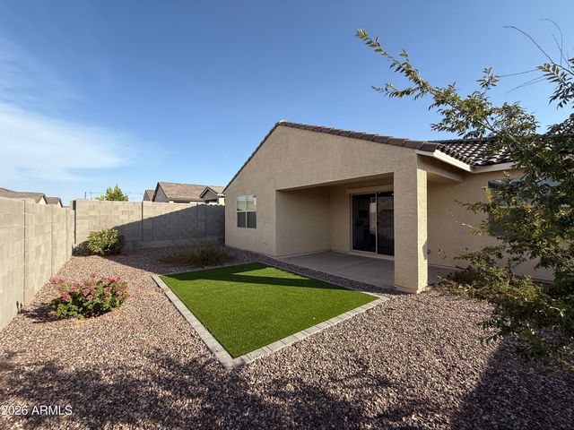 4248 W Brenley Drive, San Tan Valley, AZ 85144
