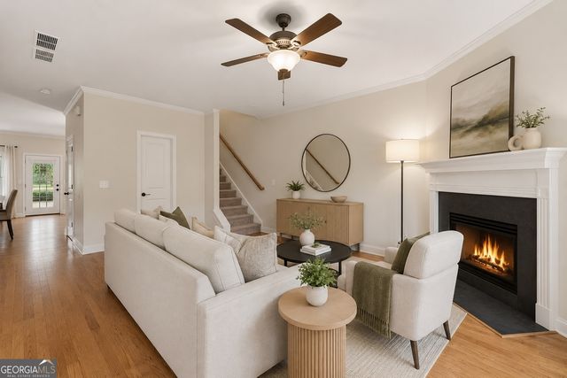 405 Royal Crescent Lane E, Canton, GA 30115