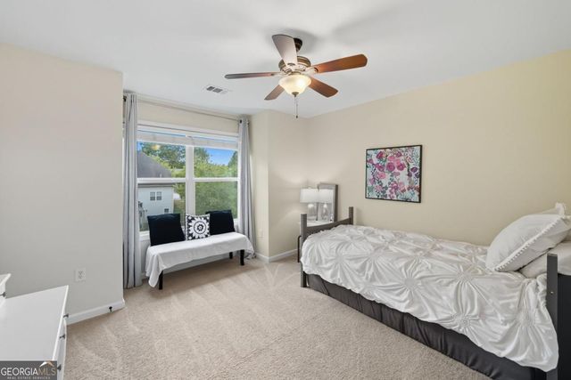 405 Royal Crescent Lane E, Canton, GA 30115