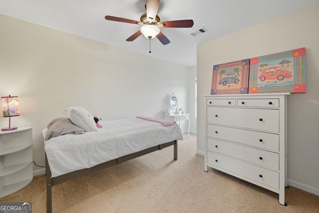 405 Royal Crescent Lane E, Canton, GA 30115