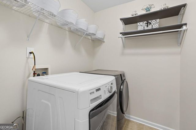 405 Royal Crescent Lane E, Canton, GA 30115