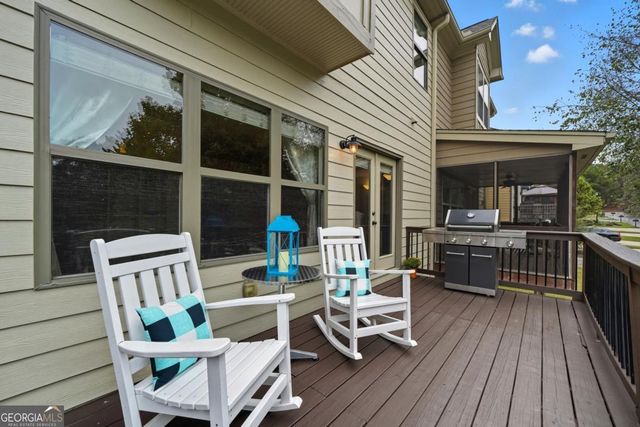 405 Royal Crescent Lane E, Canton, GA 30115