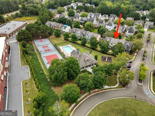 405 Royal Crescent Lane E, Canton, GA 30115