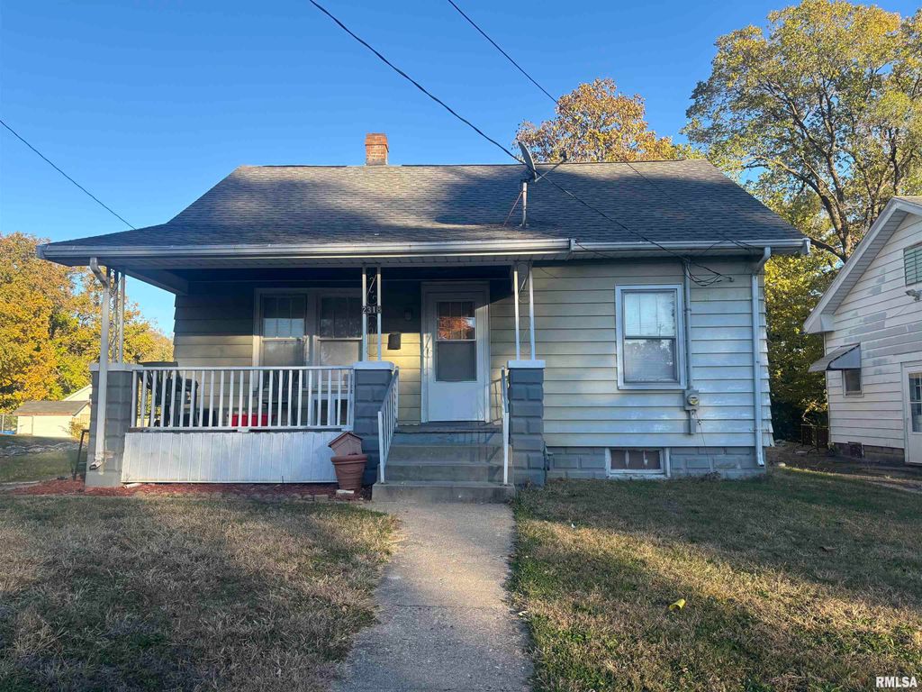 2318 N ELLIS Street, Peoria, IL 61604