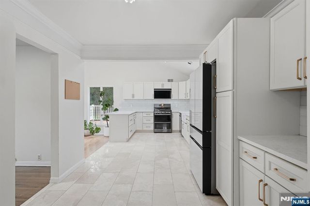 92 Blanch Avenue, Closter, NJ 07624