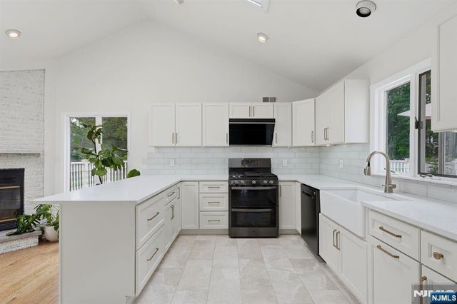 92 Blanch Avenue, Closter, NJ 07624