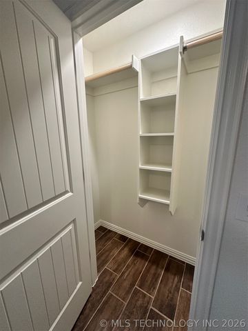 221 E Elm Street, Durant, OK 74701