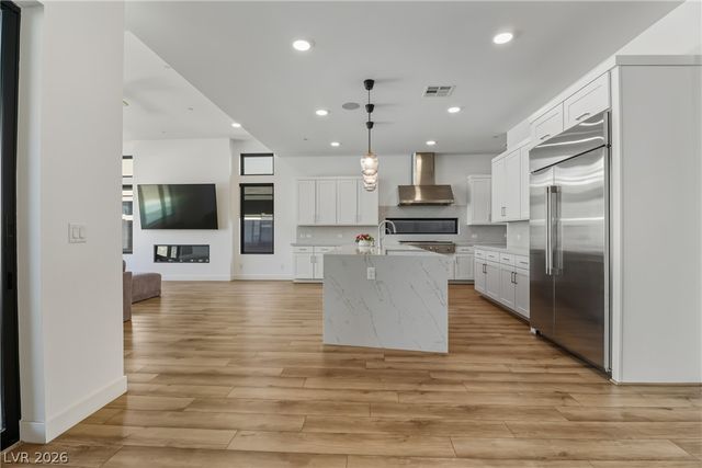 477 Highview Ridge Avenue, Las Vegas, NV 89138