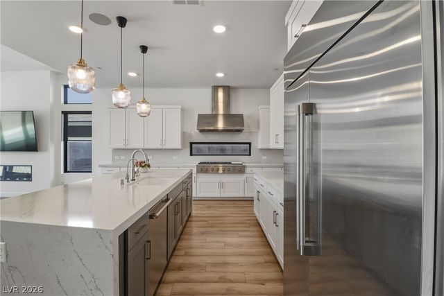 477 Highview Ridge Avenue, Las Vegas, NV 89138