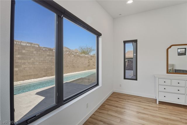 477 Highview Ridge Avenue, Las Vegas, NV 89138