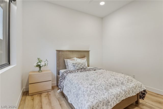 477 Highview Ridge Avenue, Las Vegas, NV 89138