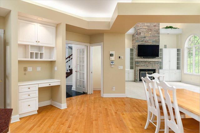 W5419 Pine Bluff ROAD, La Crosse, WI 54601