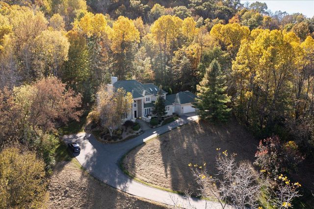 W5419 Pine Bluff ROAD, La Crosse, WI 54601