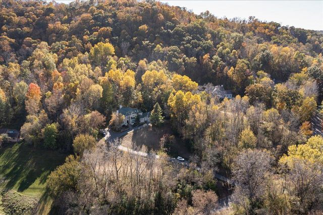 W5419 Pine Bluff ROAD, La Crosse, WI 54601