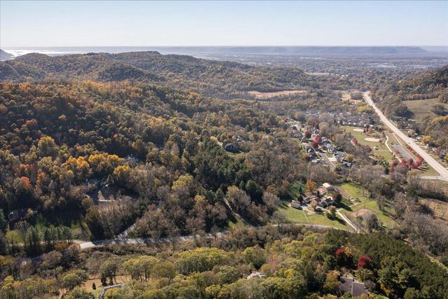 W5419 Pine Bluff ROAD, La Crosse, WI 54601