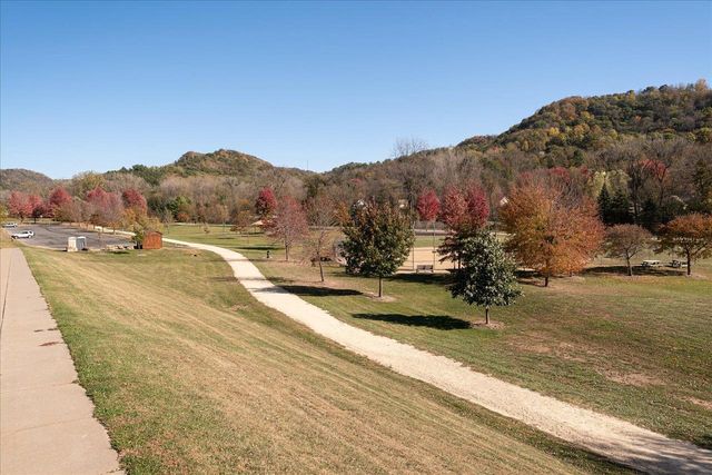 W5419 Pine Bluff ROAD, La Crosse, WI 54601