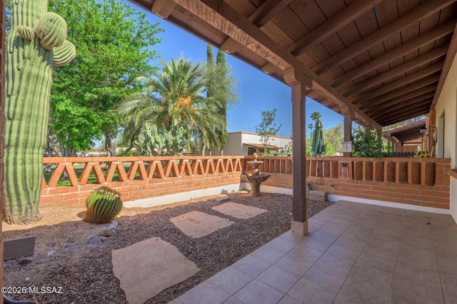 336 S Paseo Cerro Unit D, Green Valley, AZ 85614