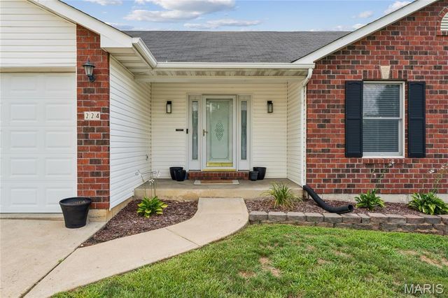 224 Carrington Boulevard, Troy, MO 63379