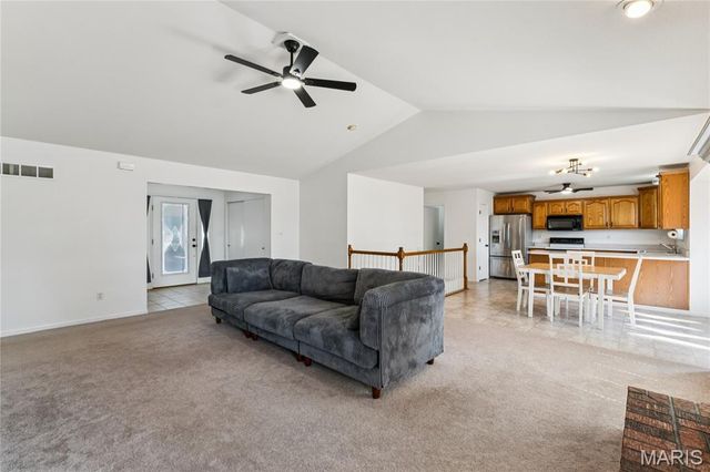 224 Carrington Boulevard, Troy, MO 63379