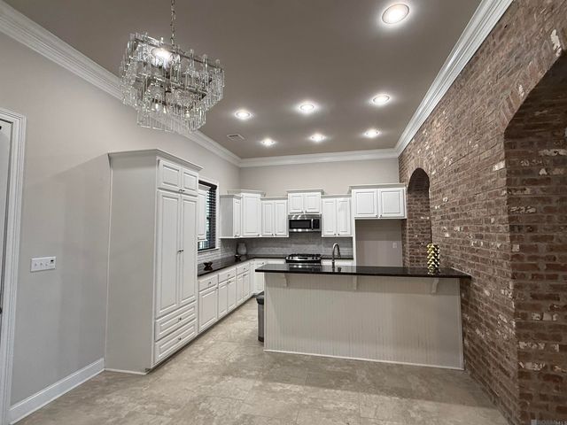 1322 Meadow Grove Ave, Zachary, LA 70791