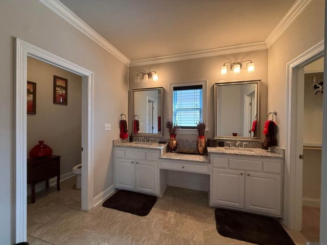 1322 Meadow Grove Ave, Zachary, LA 70791