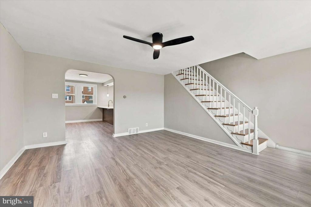 3819 BRUNSWICK AVE, DREXEL HILL, PA 19026 — photo 3