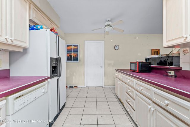 1236 NE 3rd Street, Crystal River, FL 34429