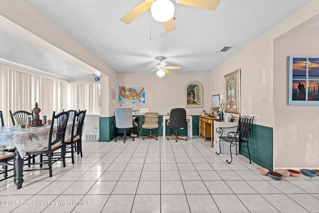 1236 NE 3rd Street, Crystal River, FL 34429