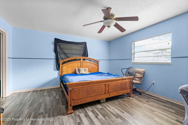 1236 NE 3rd Street, Crystal River, FL 34429