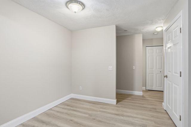 11 Davis b8, Acton, MA 01720