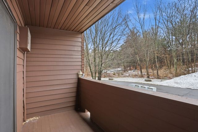 11 Davis b8, Acton, MA 01720