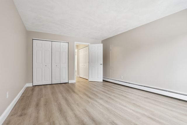 11 Davis b8, Acton, MA 01720