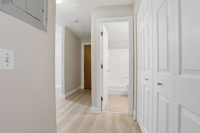 11 Davis b8, Acton, MA 01720