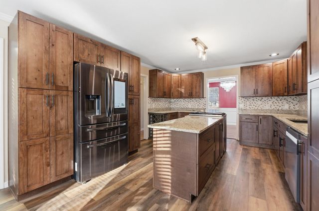 8616 River Cove Drive, Harrison, TN 37341