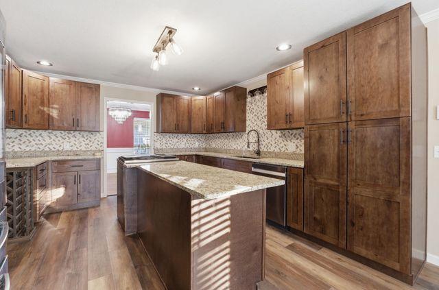 8616 River Cove Drive, Harrison, TN 37341