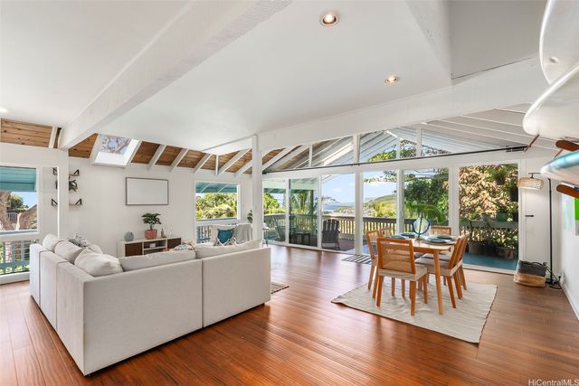 47-348 Mawaena Street, Kaneohe, HI 96744