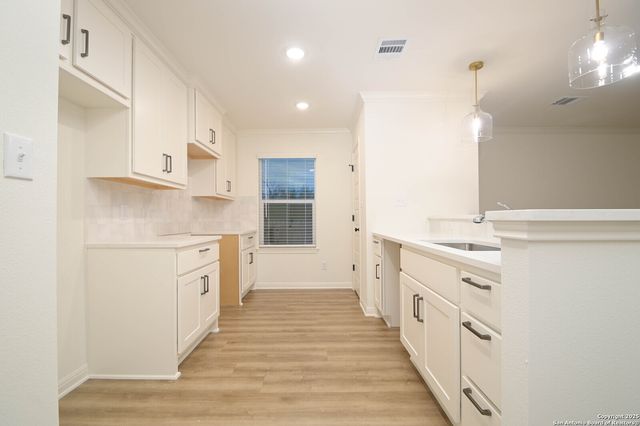 515 S Grimes, San Antonio, TX 78203