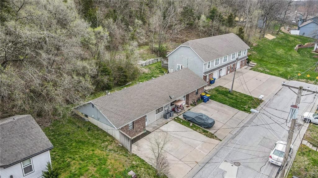 413 Winner Avenue, Smithville, MO 64089