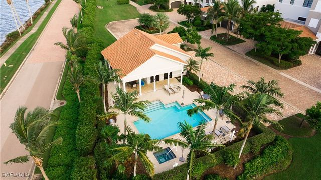 11011 Via Tuscany LN 102, Miromar Lakes, FL 33913