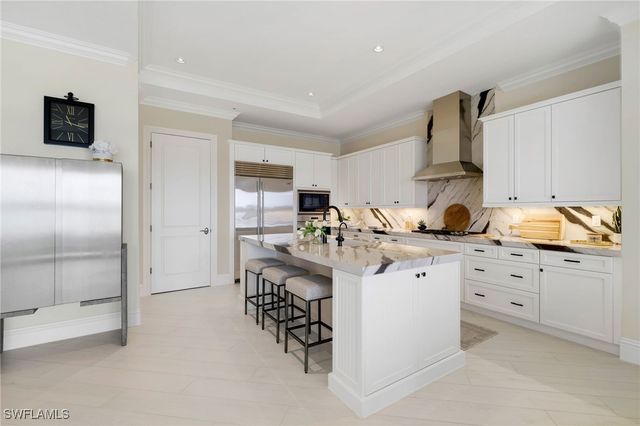 11011 Via Tuscany LN 102, Miromar Lakes, FL 33913