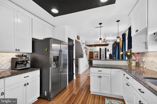 3200 FLEET ST, Baltimore, MD 21224