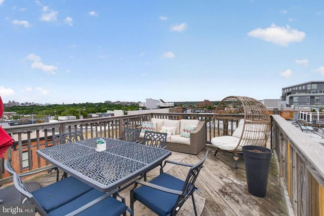 3200 FLEET ST, Baltimore, MD 21224